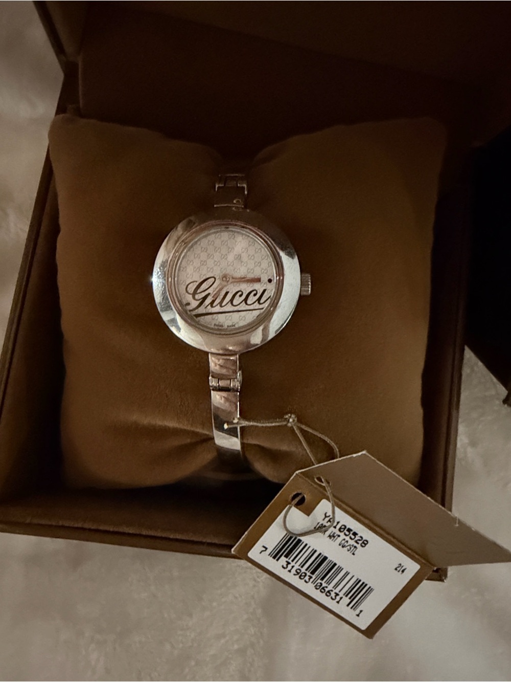 GUCCI YA105528 105 Series Swiss Quartz Bangle Watch Complete Set Box Papers - Picture 4 of 13